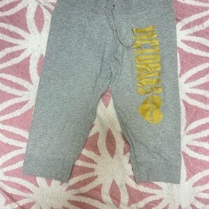 Victoria’s secret capri leggings